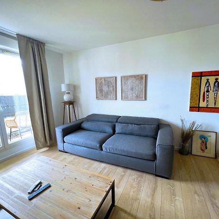 Charme Et Douceur By Uta House Appartement Saint-Denis  Buitenkant foto